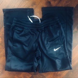 Nike THERMA-FIT sweatpants...Size M